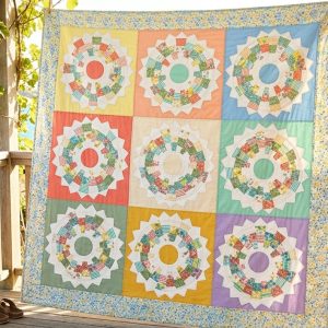 Dresden Blooms Quilt: A Modern Floral Pattern Tutorial 7 Dresden Blooms Quilt, Dresden Plate Pattern, Layer Cake Quilt Patterns, Jenny Doan Quilts, Missouri Star Quilt Co, Floral Quilt Patterns, Dresden Wedge Ruler, Free Quilt Patterns
