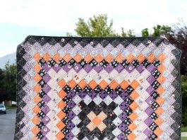 Great Granny Square Halloween Quilt - by www.polkadotchair.com/ - Designed by Melissa