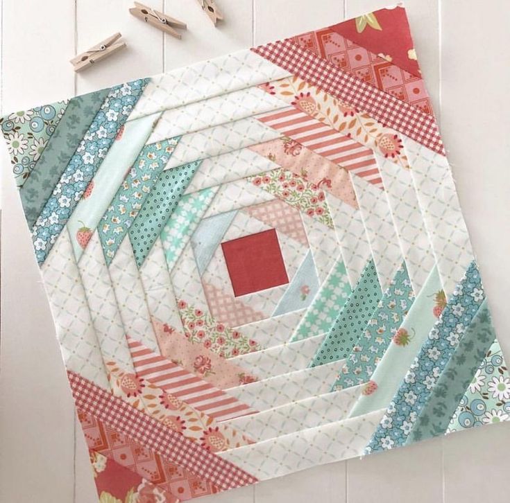 Pineapple Block Quilt: A Tropical Adventure 🍍 1 Pineapple Block Quilt: A Tropical Adventure 🍍