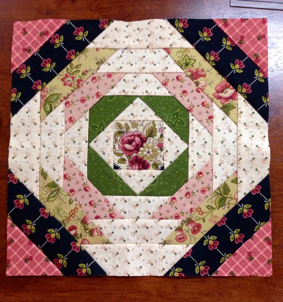 Pineapple Block Quilt: A Tropical Adventure 🍍 12 Pineapple Block Quilt: A Tropical Adventure 🍍