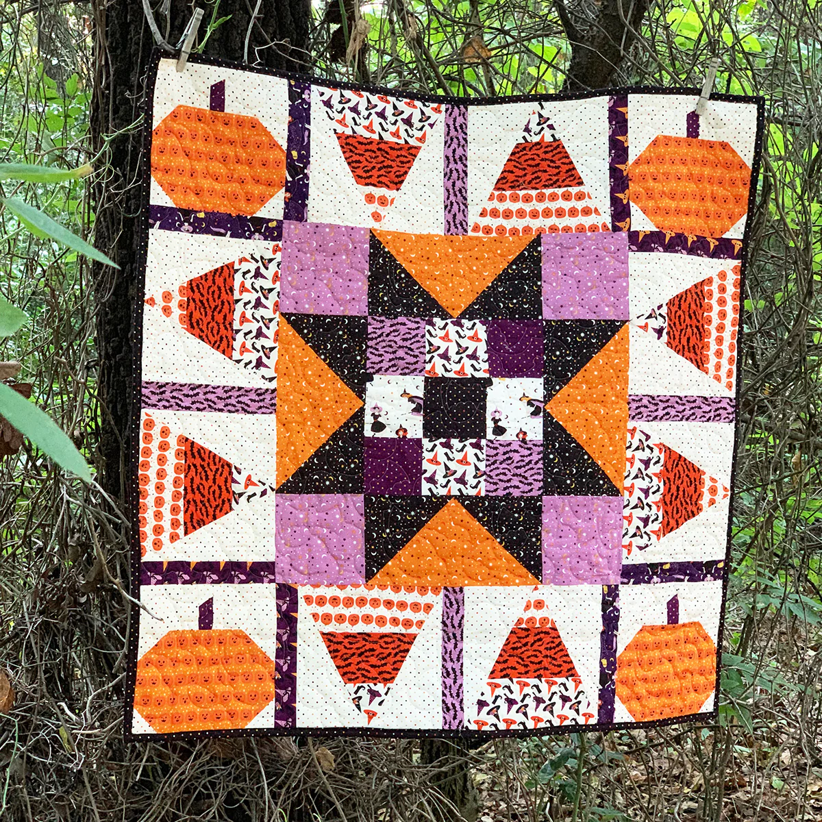 Altogether Spooky Mystery Quilt 👻🎃 Altogether Spooky Mystery Quilt 👻🎃