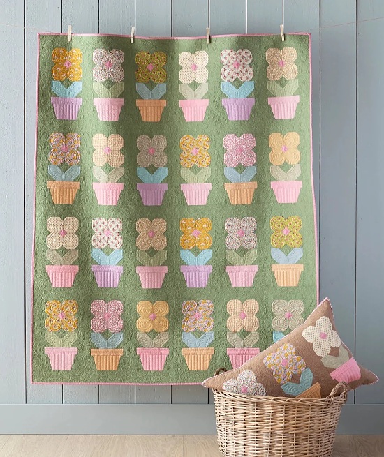 Potted Flowers Quilt Free 🌸🧵Charming Floral Design! by tildasworld.com Potted Flowers Quilt Free 🌸🧵Charming Floral Design!