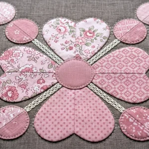 Hearts Quilt Block: Free Pattern and Sewing Tutorial 9 Hearts Quilt Block: Free Pattern and Sewing Tutorial