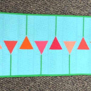May Flowers Table Runner: Free Quilt Pattern & Tutorial 1 Flowers Table Runner